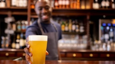 Festive cheer:Draught pint sales are up by 2.3% versus the same week last year (Credit: Getty/andresr)